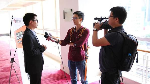 湖南省《关于进一步动员全省工会会员积极消费繁荣市场发展经济的通知》